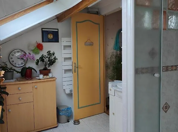 A 15 Mn Ouest Caen * Noyers-Bocage