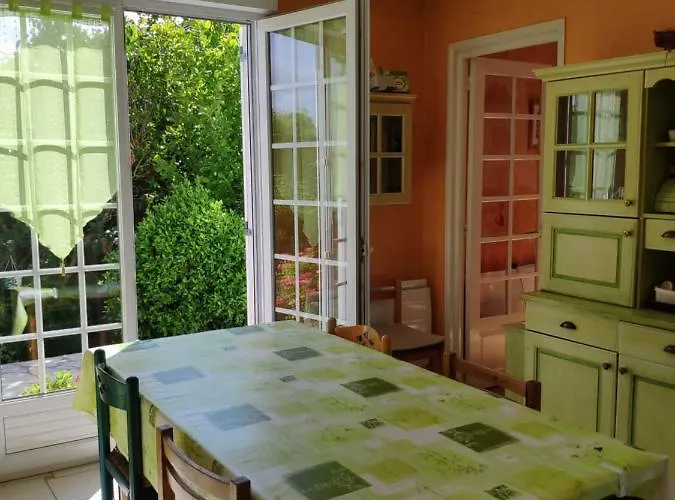 A 15 Mn Ouest Caen Rum i privatbostad Noyers-Bocage